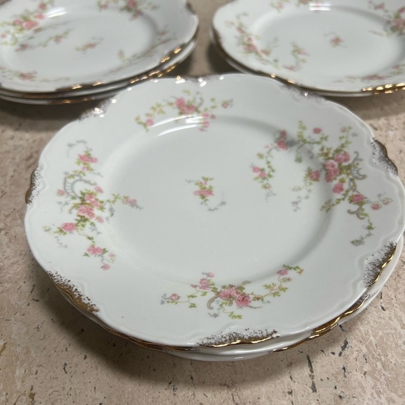 Old Abbey by Warwick 8” Salad Plate USA 1949 Individually - Picture 2 of 5